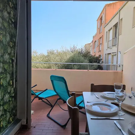아파트 Studio Cabine Cosy Avec Terrasse - 500m Du Centre Et Port - Cap D'agde - Fr-1-249-20