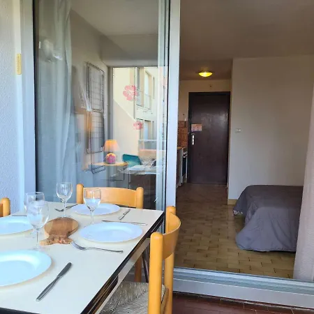 Studio Cabine Cosy Avec Terrasse - 500m Du Centre Et Port - Cap D'agde - Fr-1-249-20